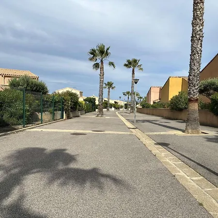 T3 Mezzanine Avec Climatisation - 6 Personnes - Parking - Saint-pierre-la-mer - Fr-1-795-60 Villa *