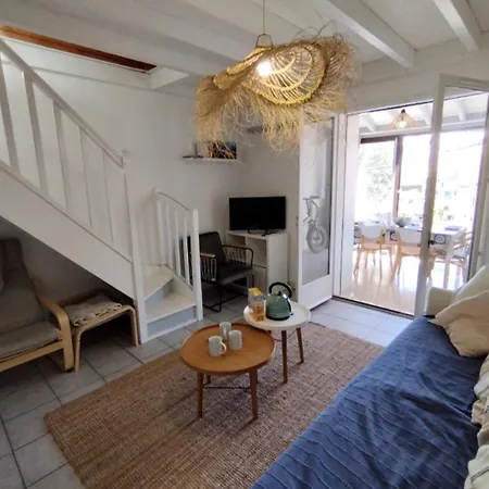 T3 Mezzanine Avec Climatisation - 6 Personnes - Parking - Saint-pierre-la-mer - Fr-1-795-60 *