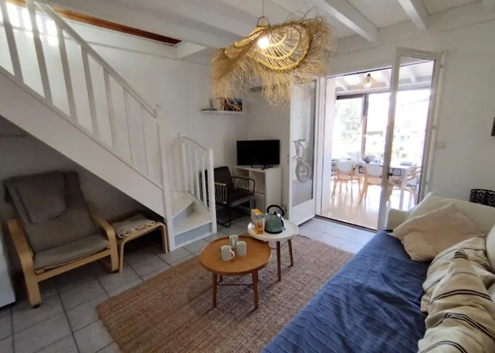T3 Mezzanine Avec Climatisation - 6 Personnes - Parking - Saint-pierre-la-mer - Fr-1-795-60 *